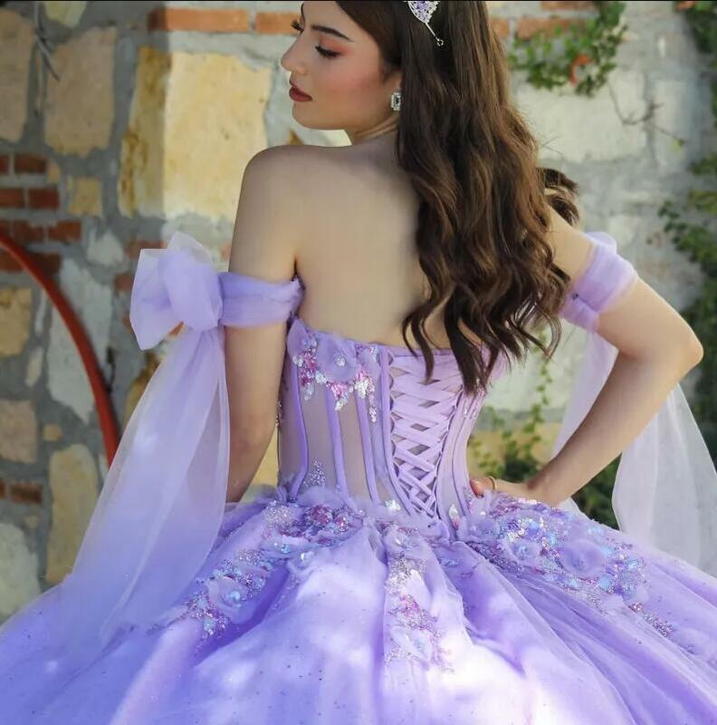 Luksusowe lawendowe błyszczące vestidos de 15 anos sukienka na Quinceanera 2024 aplikacje koronkowe z koralikami tul księżniczka suknie balowe słodkie 16 sukienek