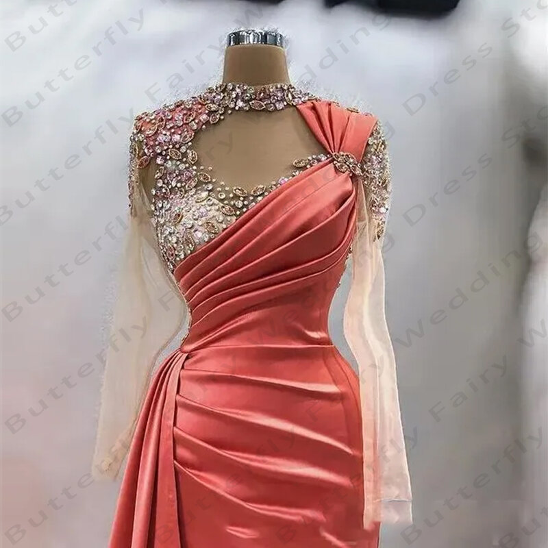 섹시하고 화려한 새틴 이브닝 드레스, 아름다운 절묘한 반짝이 구슬 장식 패션 라운드 넥, 간단한 걸레질 파티 무도회 가운