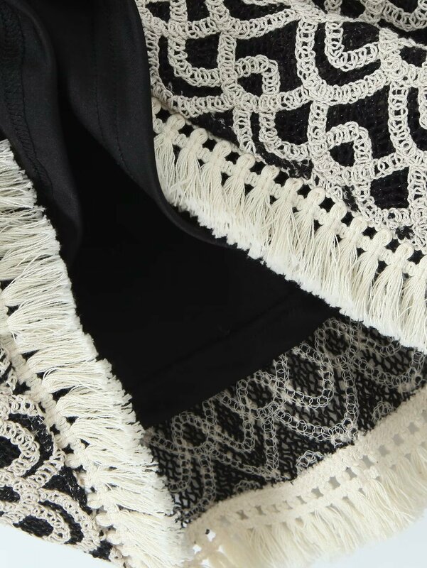 Elegante Patchwork Slim Fit terno de colete de crochê feminino com borla pequena, Top recortado, mini saia, terno de 2 peças, verão, 2024