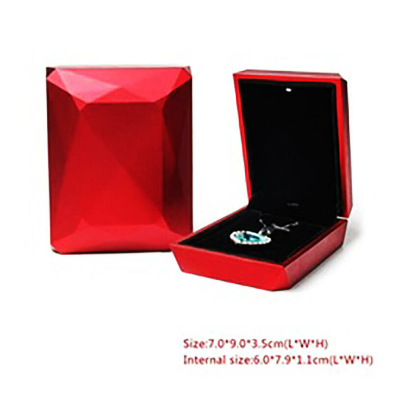 Led Licht Juwelendoos Luxe Ringdoos Voor Voorstel Verloving Bruiloft Rubber Verf Vierkante Sieraden Cadeau Organisator Groothandelaren