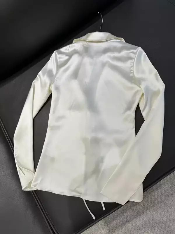 Blusa Vintage de manga larga con lazo para mujer, camisa Sexy con textura satinada, cuello en V, con decoración de encaje, 2024