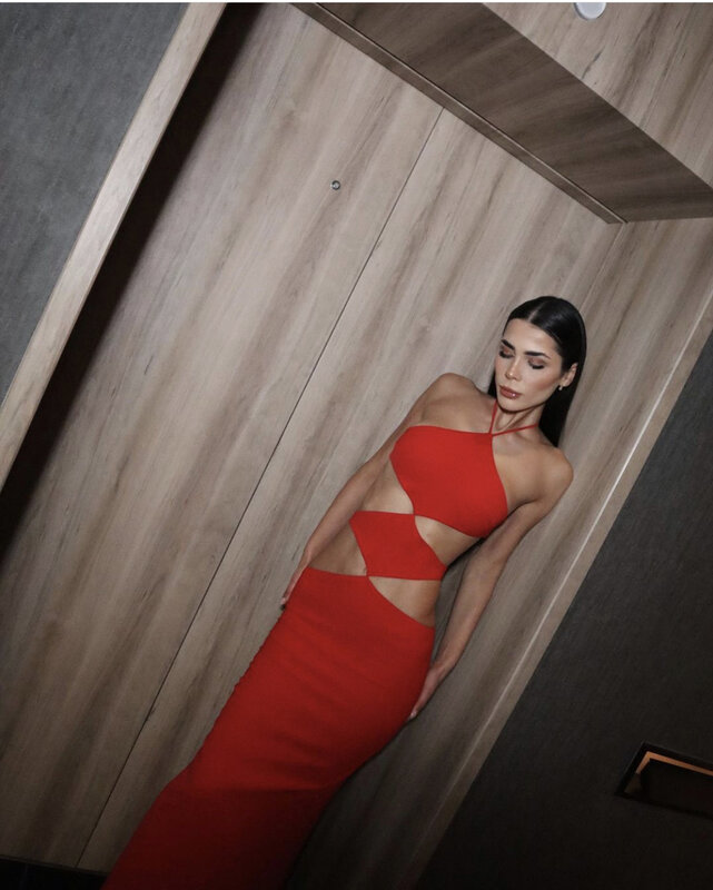 Laura Kors-Vestido corto rojo con espalda descubierta para mujer, minivestido Sexy ajustado con cuello Halter, vestido elegante para fiesta y Club nocturno, novedad de 2024
