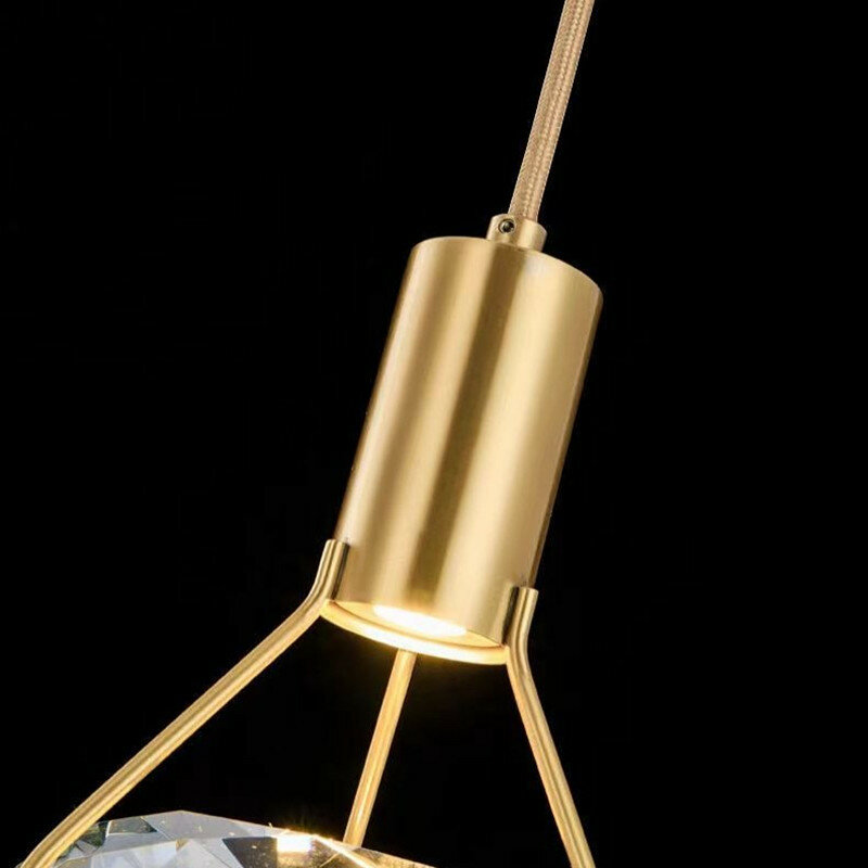 Moderno K9 diamante cristallo lusso romantico piccolo lampadario creativo comodino decorazione sfondo parete LED lucido loft illuminazione