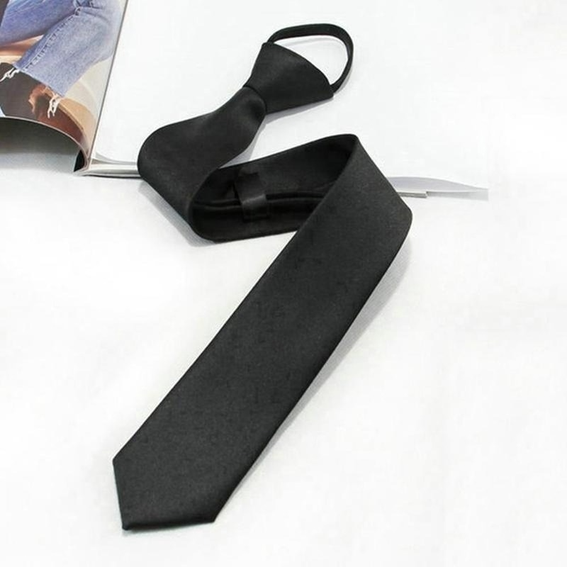 Klip dasi hitam kasual pria, aksesori dasi malas bisnis kurus Matte sederhana untuk lelaki