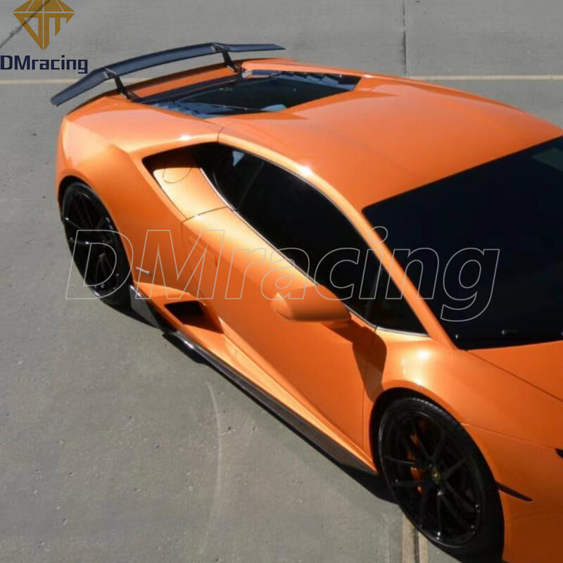 Задний спойлер Wollstein из углеродного волокна в стиле Вероны с Lamborghini HURACAN LP610-4 2014-2018