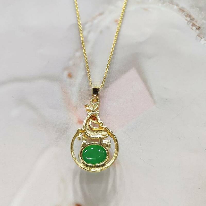 Copper Inlaid Chrysoprase pendants Natural Jade Chalcedony Deer Pendant Necklace Fashion Women Charms Jewellery Gifts