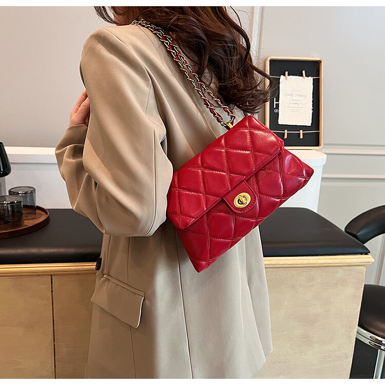 Tas tangan dompet wanita, tas selempang rantai kisi berlian dan tas desain trendi kulit Vegan lembut baru