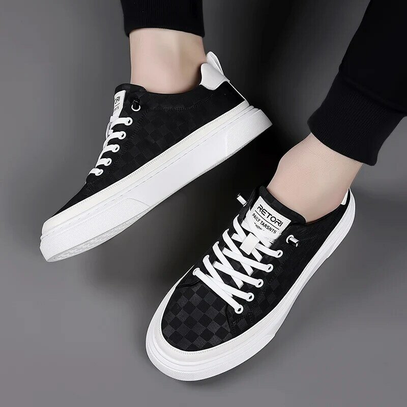 2024 Summer New Fabric Board Shoes Breathable Soft Sole Thick Sole Casual Sports Versatile Comfortable Men's Shoes