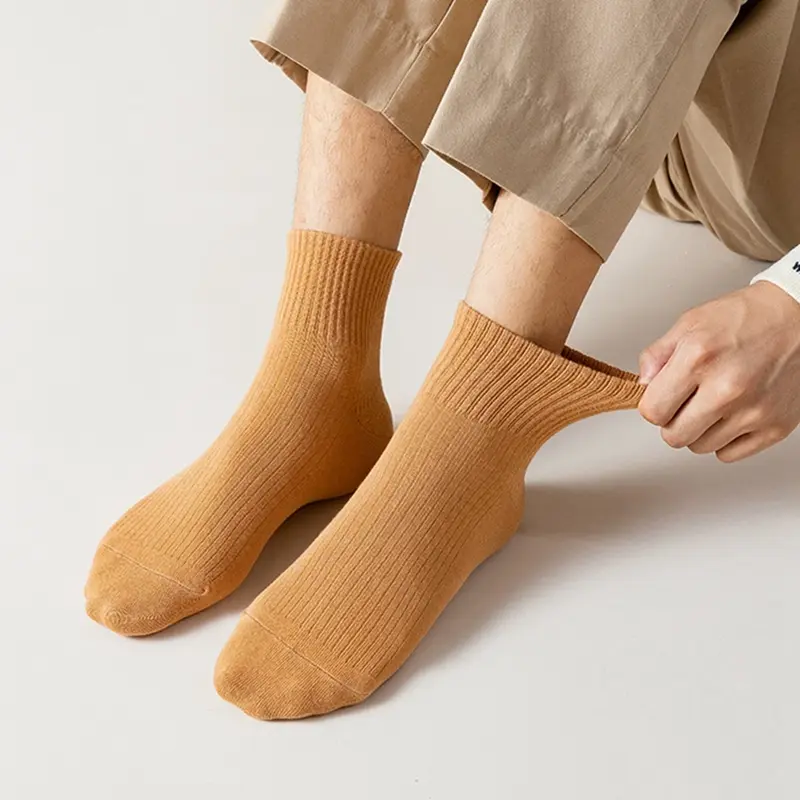 Tablette reine Farbe weiße Socken Mädchen Frühling und Herbst reine Baumwolle beheizte Socken