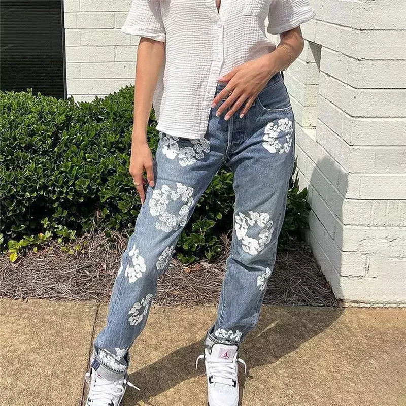 Women's casual jeans European and American style spring new street fashion versatile daisy print high waist straight slim jeans