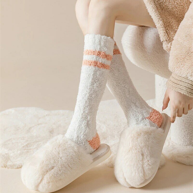 Meias de chão coral de lã feminina, meias de tubo longo, pelúcia espessa, bezerro, sono, quente, outono, inverno, novo