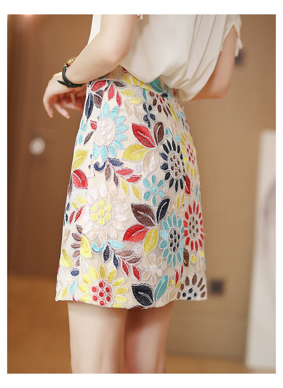 2021 New Embroidered A-shaped Skirt Women Spring and Autumn Summer Design Sense Small High Waist Thin Bag Hip Skirt