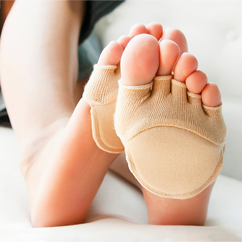 แผ่นรองฝ่าเท้าห้านิ้วที่มองไม่เห็นสำหรับผู้หญิงแผ่นรอง Kaus Kaki setengah ฟองน้ำดูดซับเหงื่อช่องครึ่งฝ่ามือตื้นบนนิ้วเท้าที่เปิดถุงเท้า