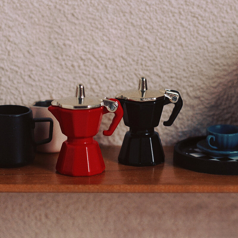 โมเดลจำลองขนาดเล็กสำหรับเด็กบ้านตุ๊กตากาต้มน้ำขนาดเล็กอุปกรณ์ทำกาแฟ