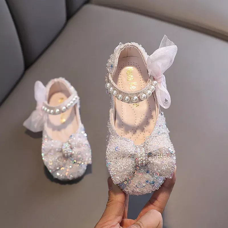 Sepatu kulit anak-anak, sneaker datar kasual pernikahan dasi kupu-kupu manis mode musim semi musim gugur 2024