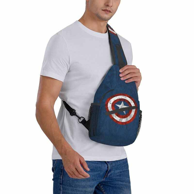 Sacos personalizados do Sling do Capitão América para homens, mochila crossbody do ombro no peito, mochila de viagem, moda