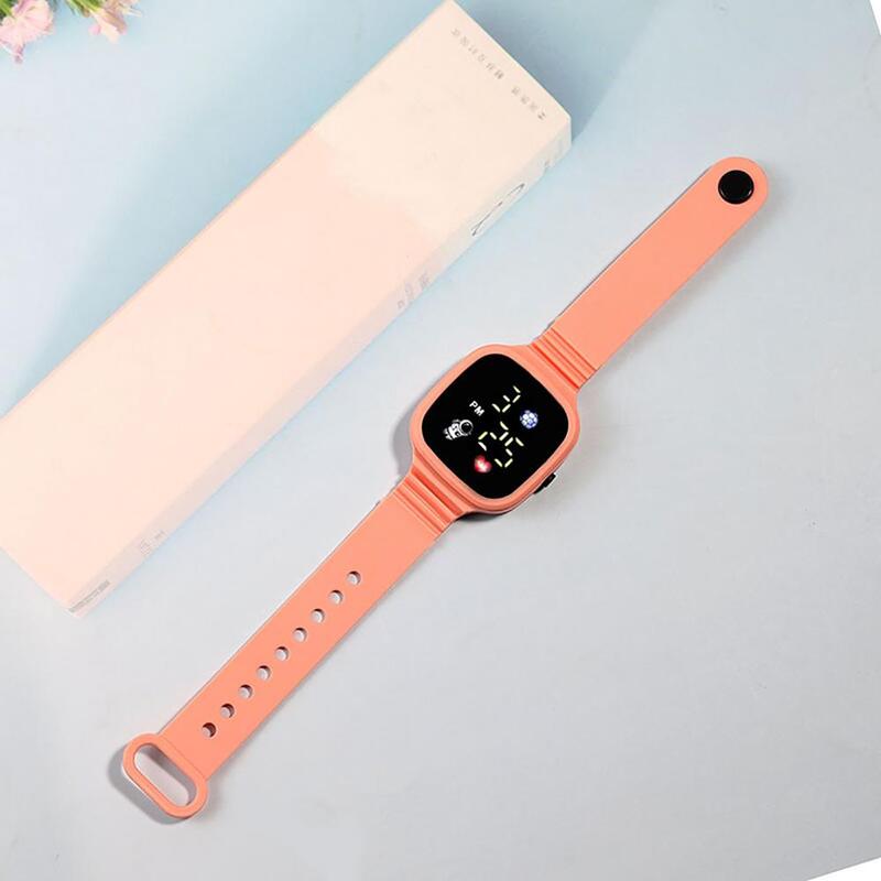 Wear-resistant  Delicate Student Electronic Watch Portable Wrist Watch Square Dial   Daily Accessory
