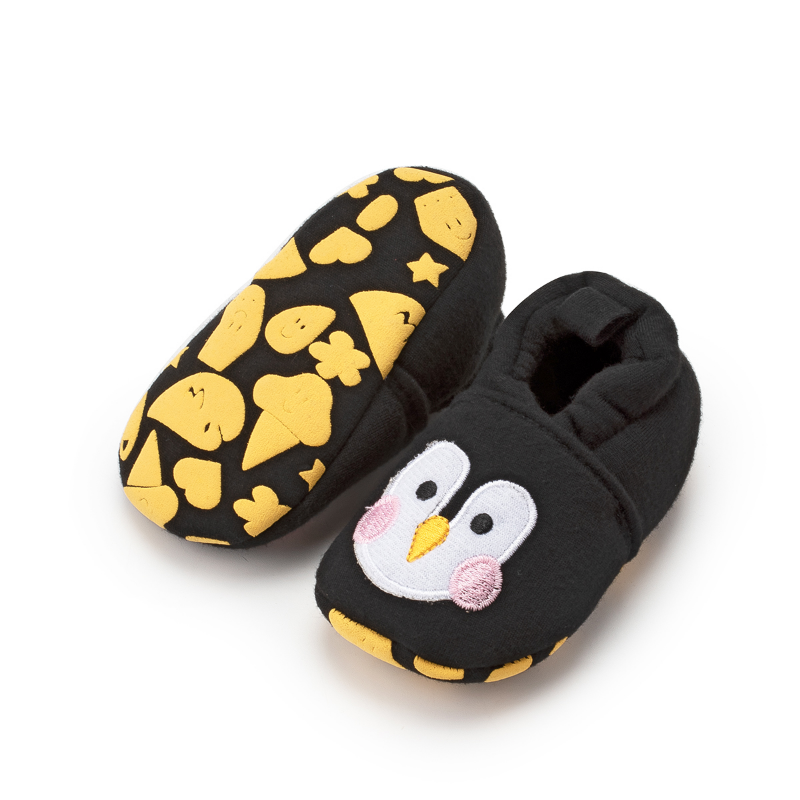 Dziecko Unisex bawełniane buty śliczne zwierzę pszczoła antypoślizgowe miękkie dno Baby Boy buty dziewczęce buciki noworodka kołyska dla małego dziecka buty 2023