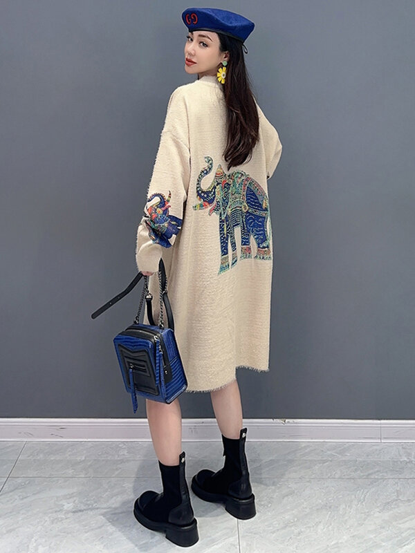 SHENGPALAE gajah dicetak Sweater Dress untuk wanita saku ganda tambal sulam longgar serbaguna rajut Vestido Musim Semi 2024 baru 5R9157