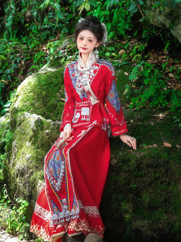 Miao женская красная свадебная одежда Miao' Tujia Этническая Одежда для этнических меньшинств