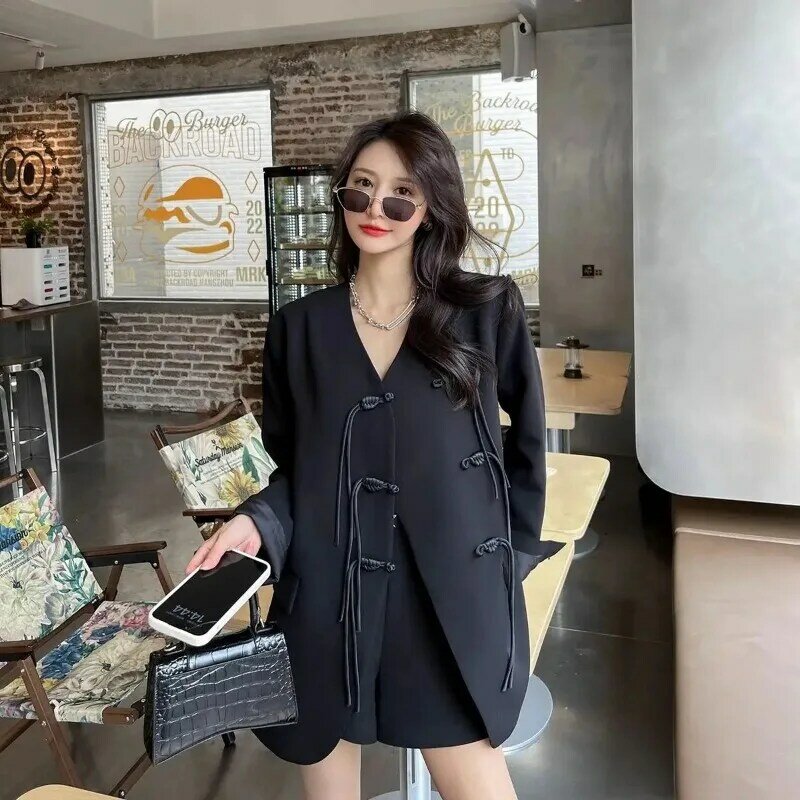 Insozkdg Blazer hitam lebar wanita, pakaian mantel wanita desain pelangsing jaket longgar kasual musim semi/gugur 2024