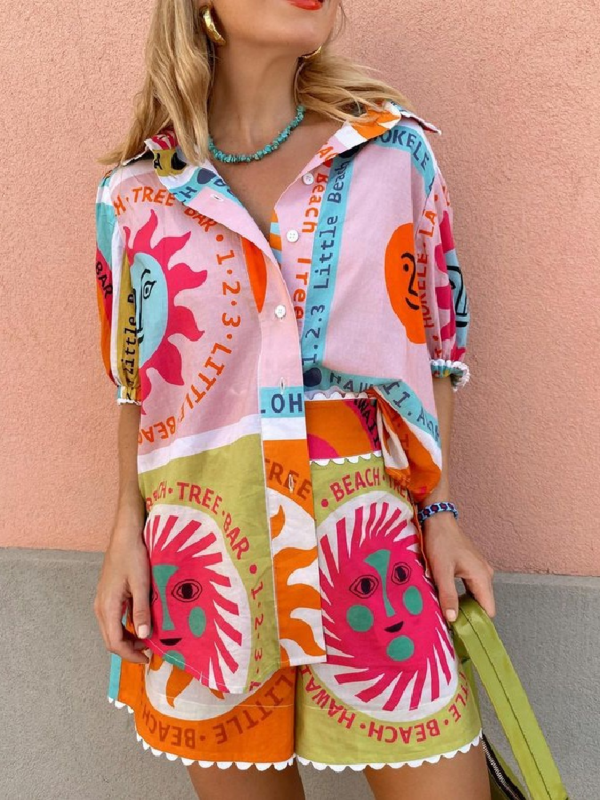 Le vacanze delle donne hanno stampato due pezzi Set camicia a maniche corte camicetta Top pantaloncini larghi abiti da spiaggia estivi vestito Casual 2024 nuovo