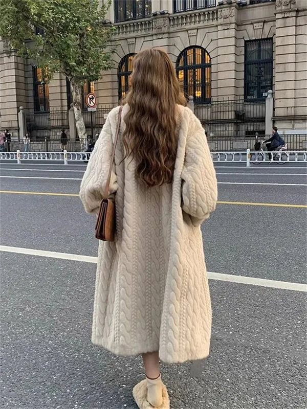 Mantel bulu palsu Mink tebal, jaket Korea wanita, pakaian luar mewah kualitas tinggi, mantel berbulu panjang setengah, mantel musim dingin, mantel bulu imitasi imitasi tebal
