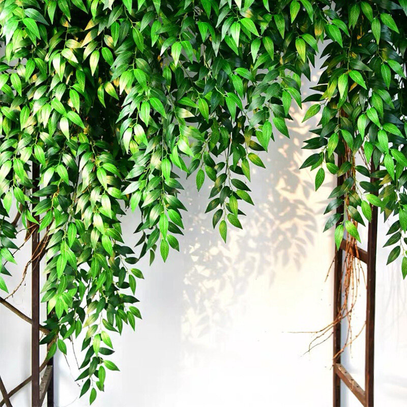 10 buah tanaman buatan Italia Ruscus hijau batang musim semi Faux semak daun hijau untuk pernikahan lengkungan buket Dekorasi Rumah