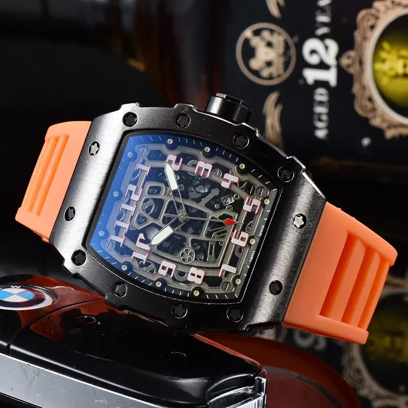 นาฬิกาควอตซ์ทรงเพชรแท้สำหรับผู้ชาย2024เรือนสแตนเลสทรงรีกรอบนาฬิกาสีดำแบตเตอรี่แบบควอทซ์