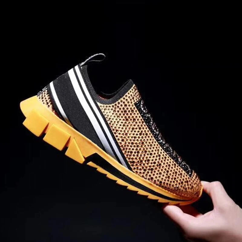 Sneakers bertali warna campuran kristal berlian desain sol tebal kaus kaki berlian buatan Pria Wanita ringan sepatu penambah tinggi