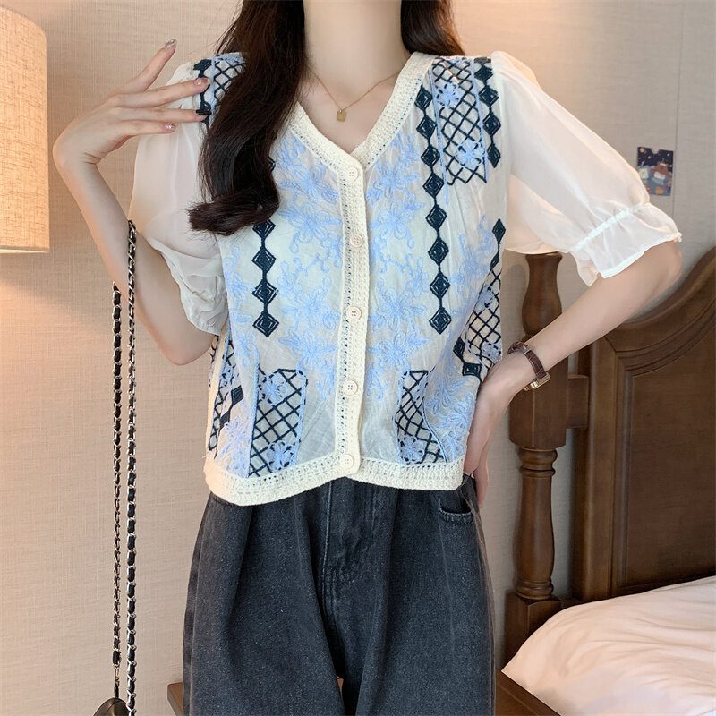 Женская трикотажная рубашка с V-образным вырезом и рукавами-фонариками