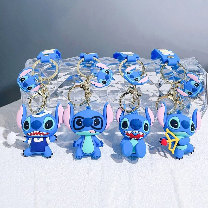 Stitch Anime figur KeychainCar kunci tas aksesoris Keyring liontin ornamen boneka koleksi Model Stitch mainan untuk anak-anak