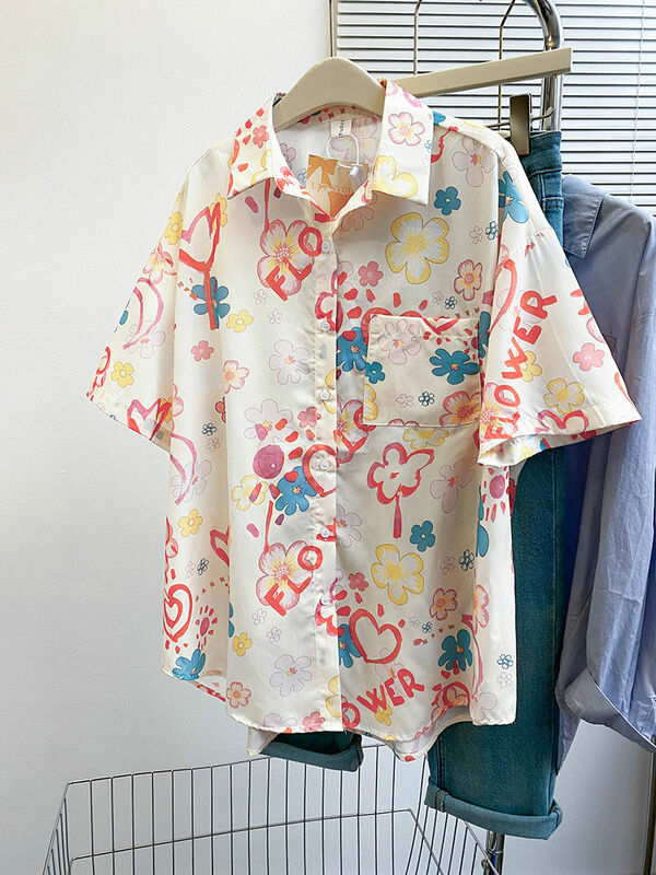 Camisa retrô estampada de manga curta feminina, blusa casual solta, novo design, design de nichos, roupas Y2K, verão, 2024