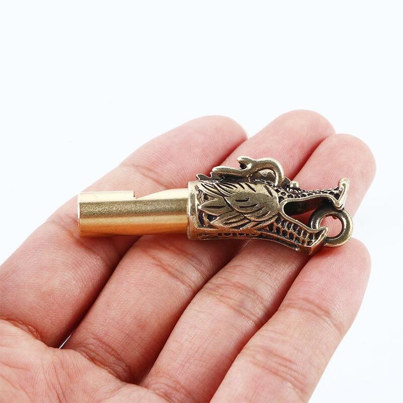 Vintage mosiężny smok gwizdek wisiorki klucze do samochodu łańcuszki na zewnątrz gwizdki naszyjniki breloczki charms Outdoor narzędzia do przetrwania