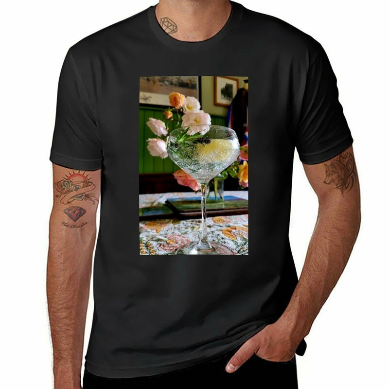 T-shirt extragrande com gráficos para homens, t-shirts cabidas, roupa kawaii, bebida verão