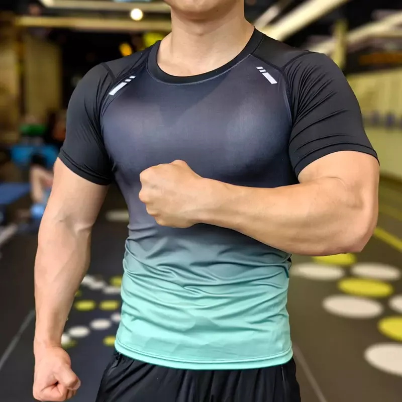 Men Fitness Sport T-shirt Bodybuilding Training Clothing Gym Running Short Sleeve Tee Tshirts Muscle Fit Top Quick Dry Rashguard