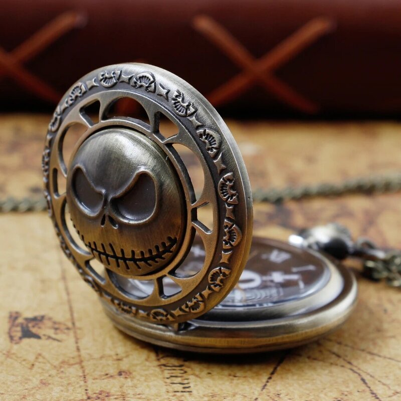 Roman Numerals Dial Quartz Pocket Watch Vintage Skeleton Punk Cool Necklace Watch for Kids Men Women Exquisite Pendant Gifts