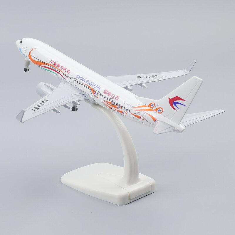 Avión de Metal modelo 20cm 1:400 Eastern Airlines B737 réplica de Metal Material de aleación con adorno de tren de aterrizaje juguete regalo para niños