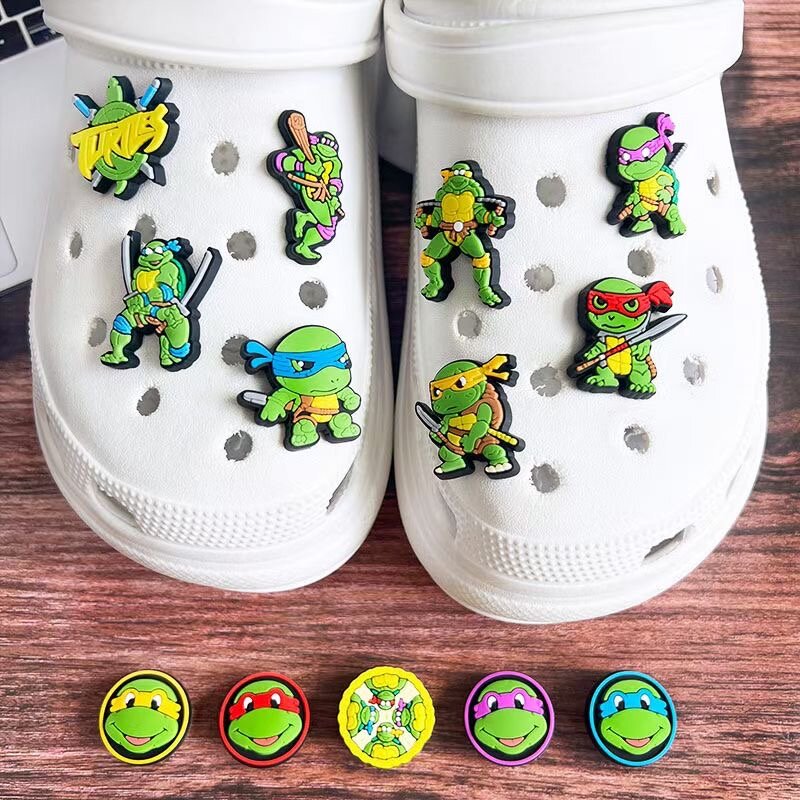 1 pz Cartoon Shoe Charms PVC accessori per scarpe da giardino fibbia zoccoli fai da te sandali decorare Fit Party regali per bambini all'ingrosso