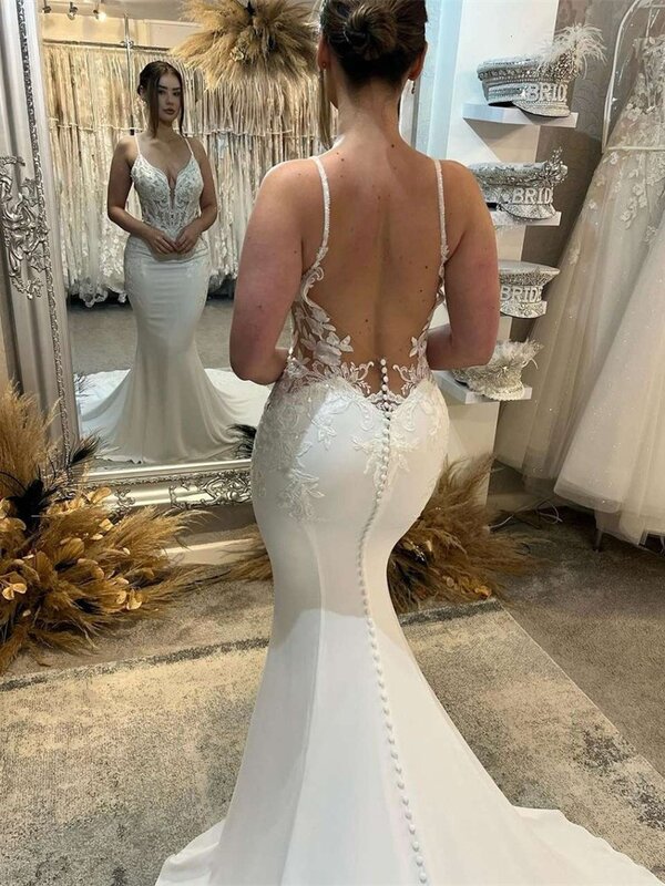 Gaun pernikahan putri duyung punggung terbuka seksi tali Spaghetti leher-v tanpa lengan applique gaun pengantin Boho gaun pantai