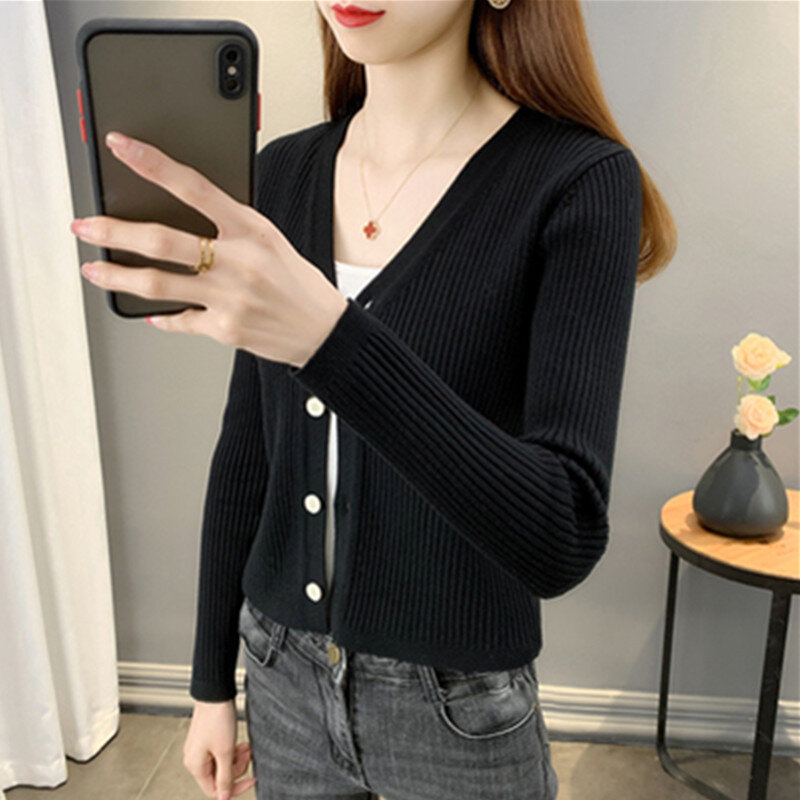 UHYTGF Neue Frühling Herbst Pullover Mantel Strickjacke Frauen Korean Fashion Kurze Pullover V-ausschnitt Casual Weibliche Top Jacke 2107