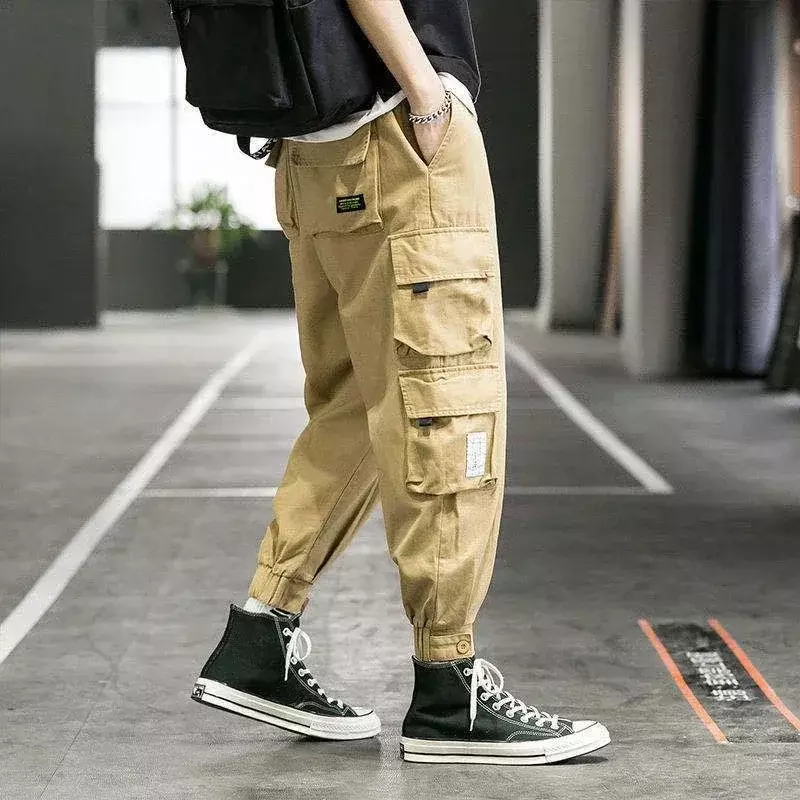 Pantaloni maschili pantaloni Cargo da uomo neri impilati multitasche autunnali Harajuku abbigliamento sciolto pantaloni estetici di lusso