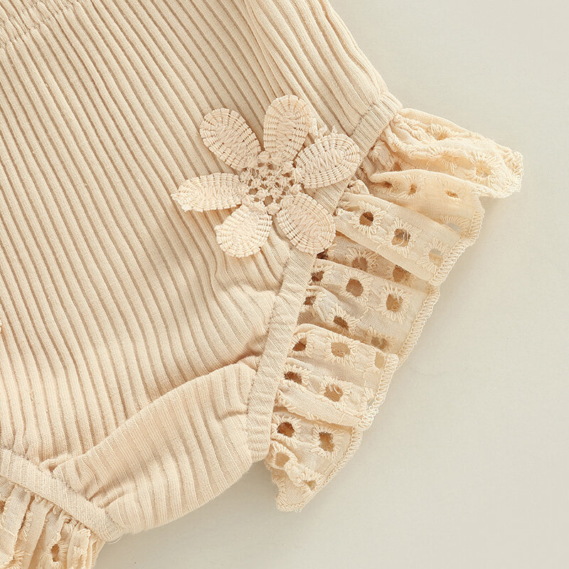 Ropa de verano para niña recién nacida, Conjunto de camiseta sin mangas plisada con agujeros y pantalones cortos con volantes, 2 piezas