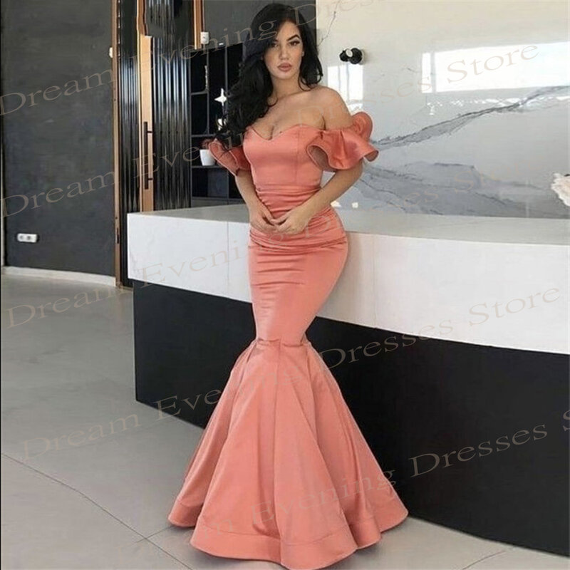 Seksowna różowa satynowa syrenka urocze suknie wieczorowe klasyczne Off The Shoulder Sweetheart suknie na bal maturalny nowe Vestidos De Noche Elegantes