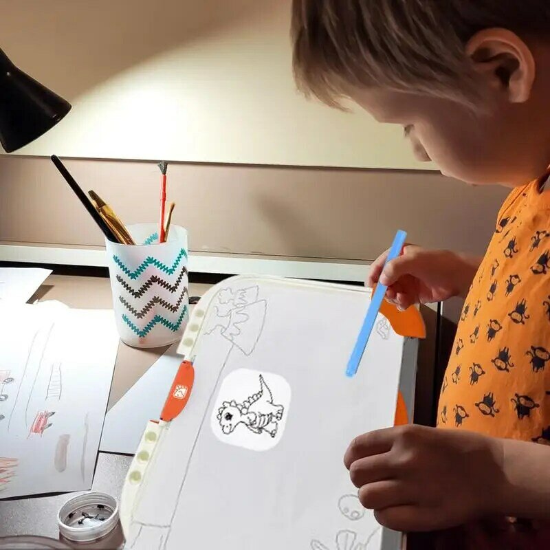 جهاز عرض رسم للأطفال ، جهاز عرض تتبع الفن ، رسم فني ، يتضمن 64 صورة الإسقاط ، أقلام ملونة