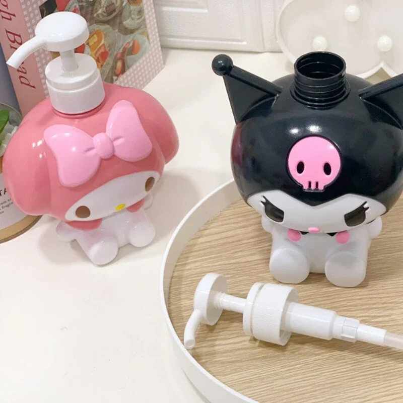 Miniso Cinnamoroll Kuromi My Melody Anime Butelka Kawaii Duża pojemność Butelka na szampon Butelka na żel pod prysznic Ręka