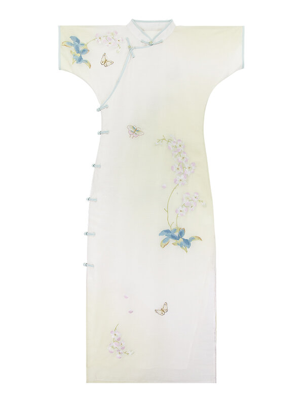 Chinese traditional cheognsam the wind is full of enthusiasm and the Phalaenopsis embroidered cheongsam a long dress for women.