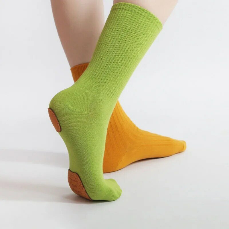 Профессиональные танцевальные носки, хлопковые носки средней длины для современных танцев, Нескользящие силиконовые носки для фитнеса в помещении, носки для пола, танцевальные спортивные носки