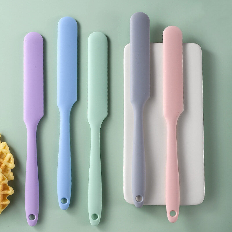 1Pcs Cream Cake Silicone Baking Spatula Scraper Non-stick Kitchen Butter Pastry Blenders Salad Mixer Batter Pies Cooking Tools