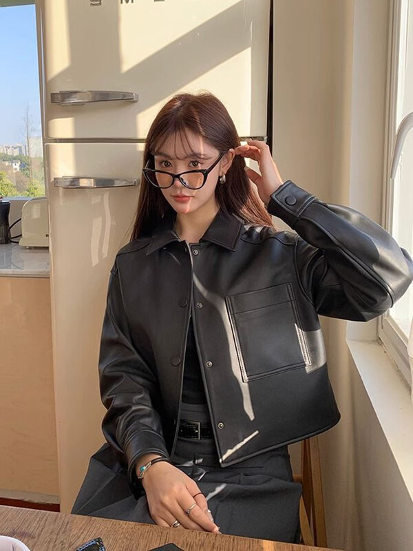 Desain jaket Pu hitam mode wanita mantel Moto bulu palsu kasual lengan panjang kancing longgar pakaian luar Harajuku wanita